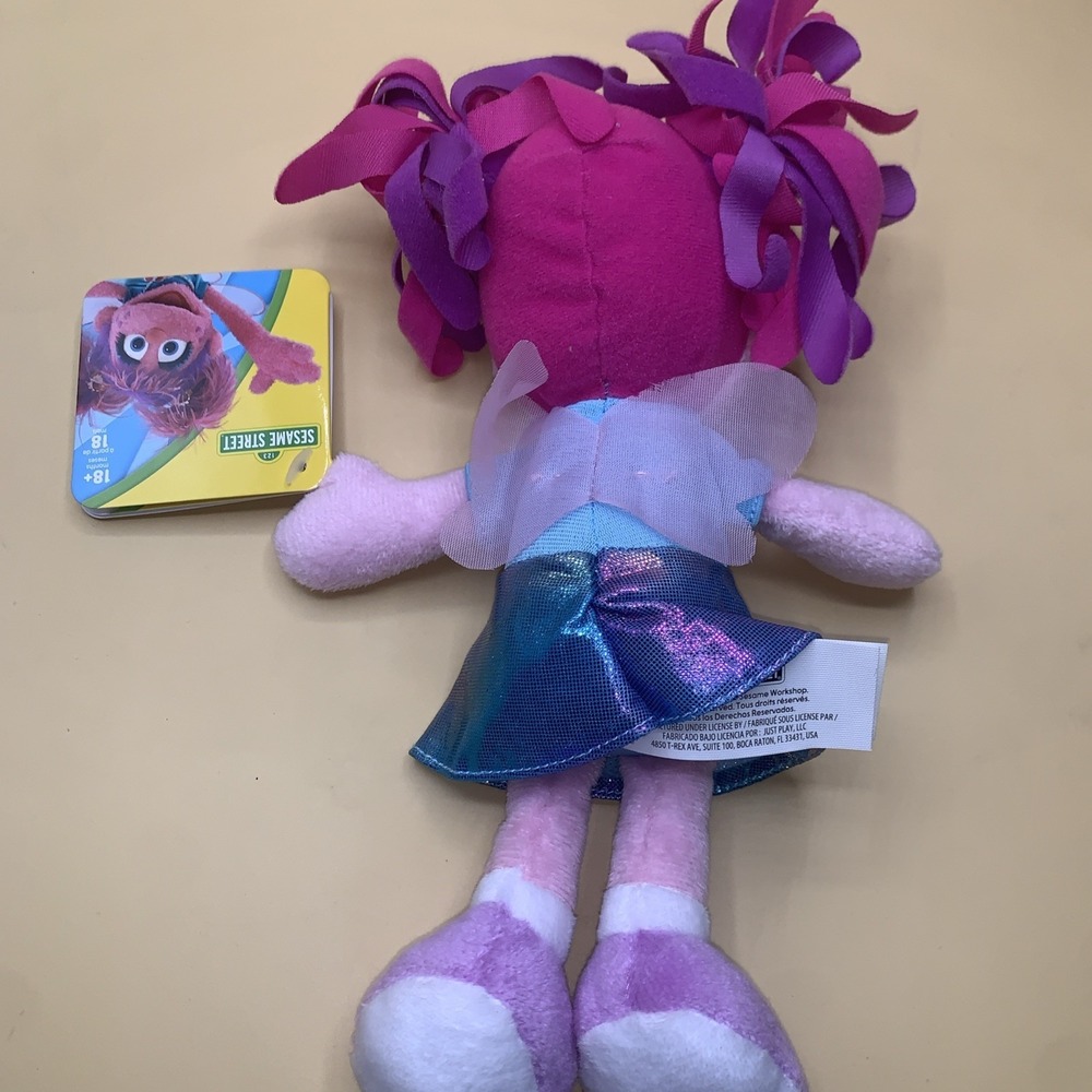 Abby Cadabby 9 inch Plush Sesame Street Fairy Iridescent Skirt New With Tags - Picture 4 of 5